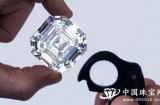 钻石开采公司ALROSA提取了一块重量达63.15克拉的大钻石