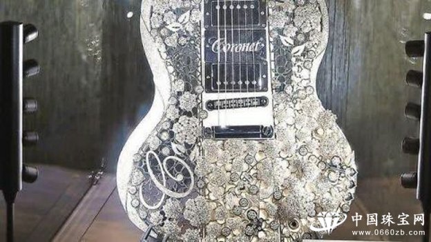 镶有超过11441颗钻石的吉他将亮相阿联酋珠宝展